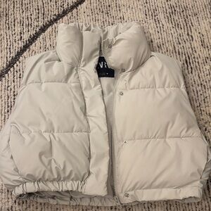 Zara Off-White Puffer Vest